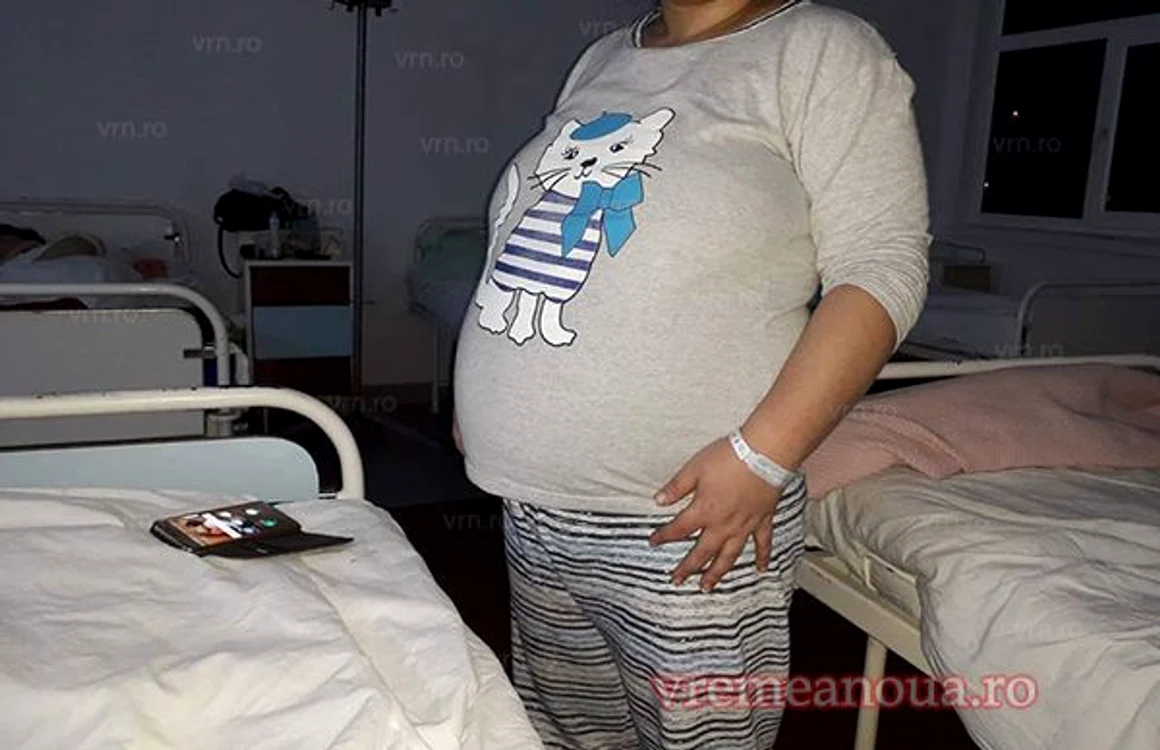 Tânăra este convinsă că este însărcinată, motiv pentru care s-a deplasat pentru noi controale la o clinică din Bucureşti FOTO VRN.ro