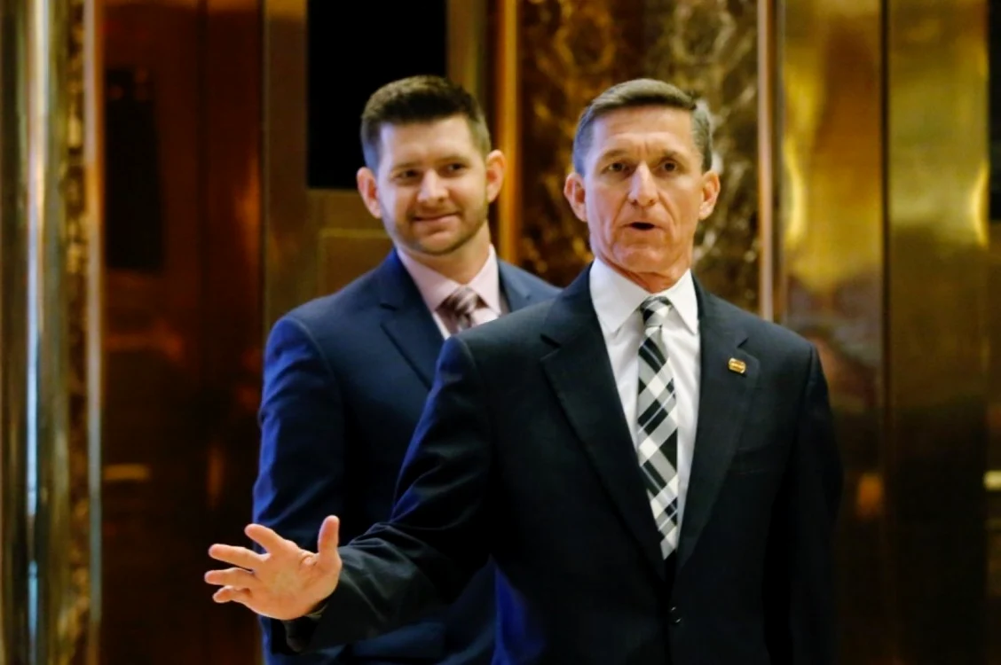 Generalul în retragere Michael Flynn, alături de fiul său Michael Jr FOTO Getty Images/AFP