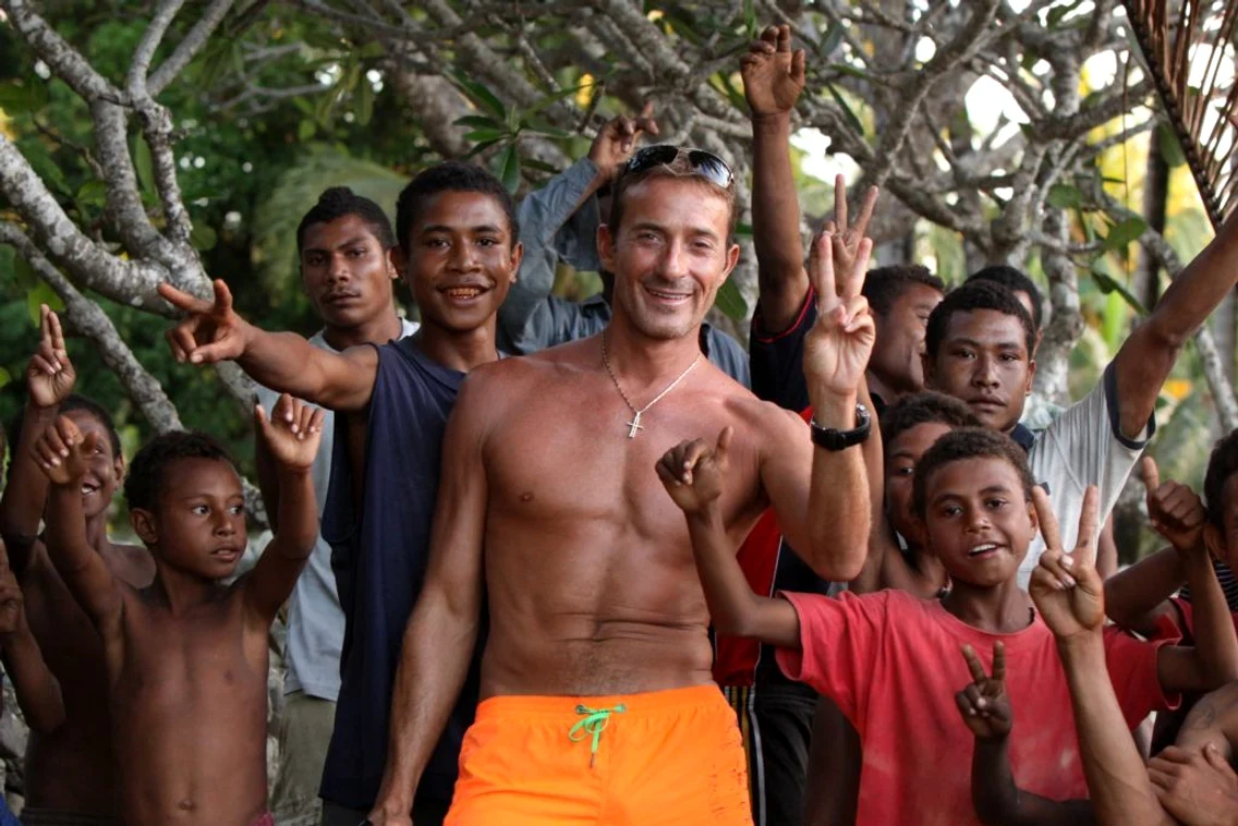 12 radu mazare in concediu papua noua guinee jpg jpeg