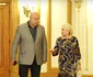 10 viorica dancila rochie lanturi 2 jpg jpeg