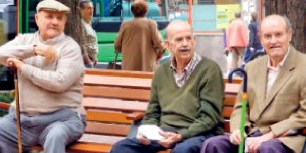 Legea pensiilor nu are şanse să treacă de Curtea Constituţională - surse