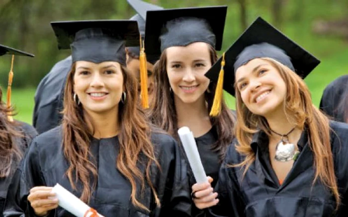 Licenţiaţii facultăţilor de Drept pot da concurs la INM