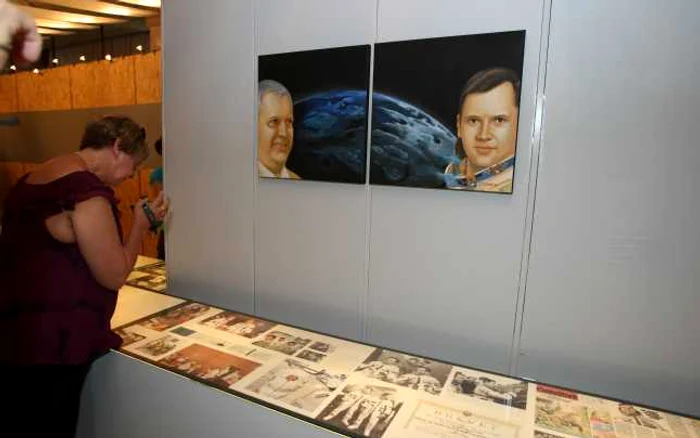 Expoziţia în cinstea lui Dumitru Prunariu a fost deschisă