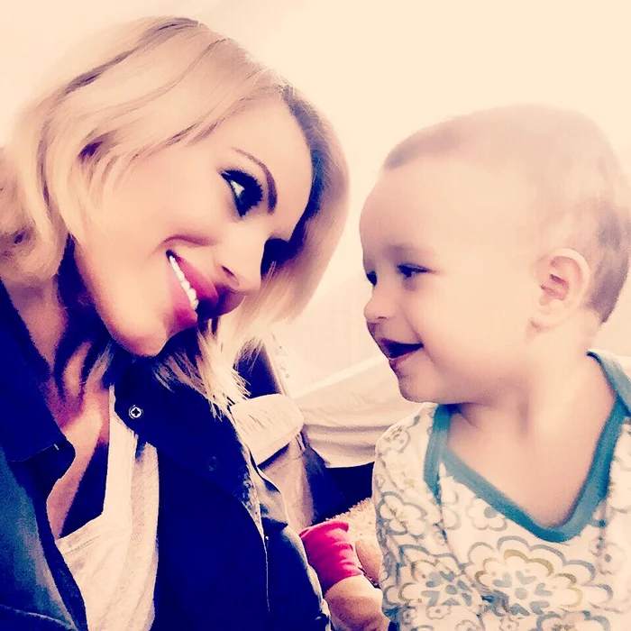 Amna a recunoscut că David a fost un bebeluș neastâmpărat, care n-a prea dormit noaptea