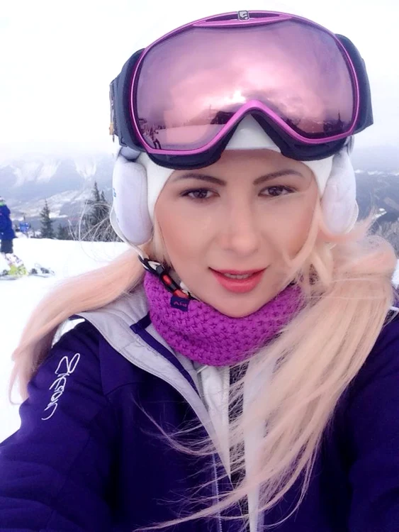 Adora s-a relaxat la schi, în Austria