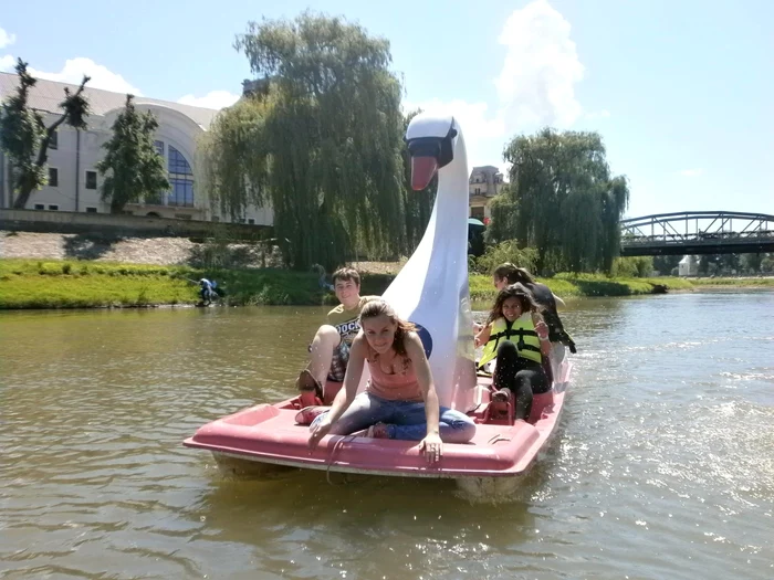 Hidrobicicletele vor fi mutate pe lacul Surduc
