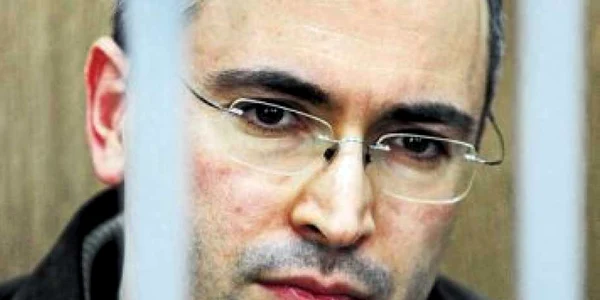 VIDEO Magnatul rus Mihail Hodorkovski se vede după gratii pe viaţă
