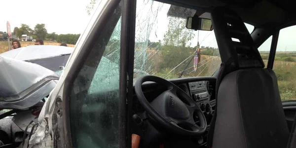 În tragedia de azi dimineaţă 15 persoane au fost implicate în accident, iar patru și-au pierdut viaţa
