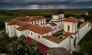 1 foto manastirea comana dragos grigore jpg jpeg