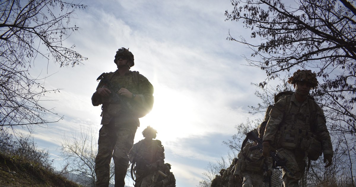 Exerciții militare cu muniție de război la Babadag: rute alternative recomandate pentru șoferi.