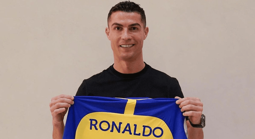 Cristiano Ronaldo a semnat! A devenit cel mai bine plătit sportiv de pe planetă