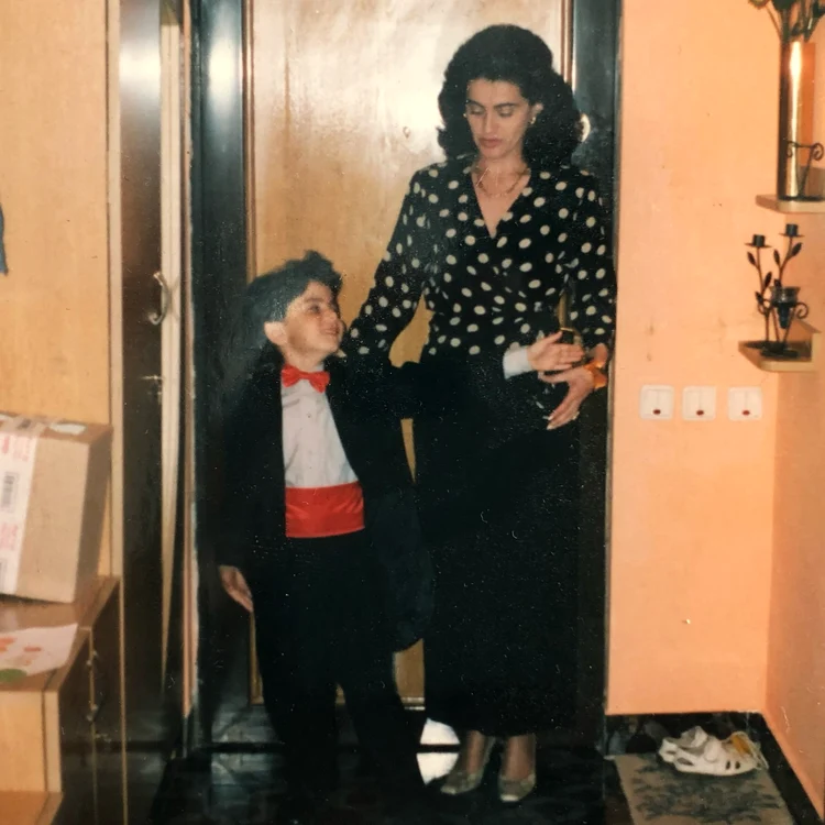 Andrei Bănuță și mama FOTO Facebook/ Andrei Bănuță
