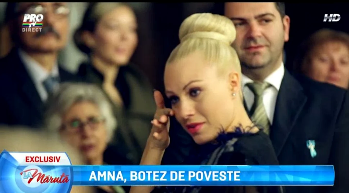Amna nu şi-a putut stăpâni lacrimile