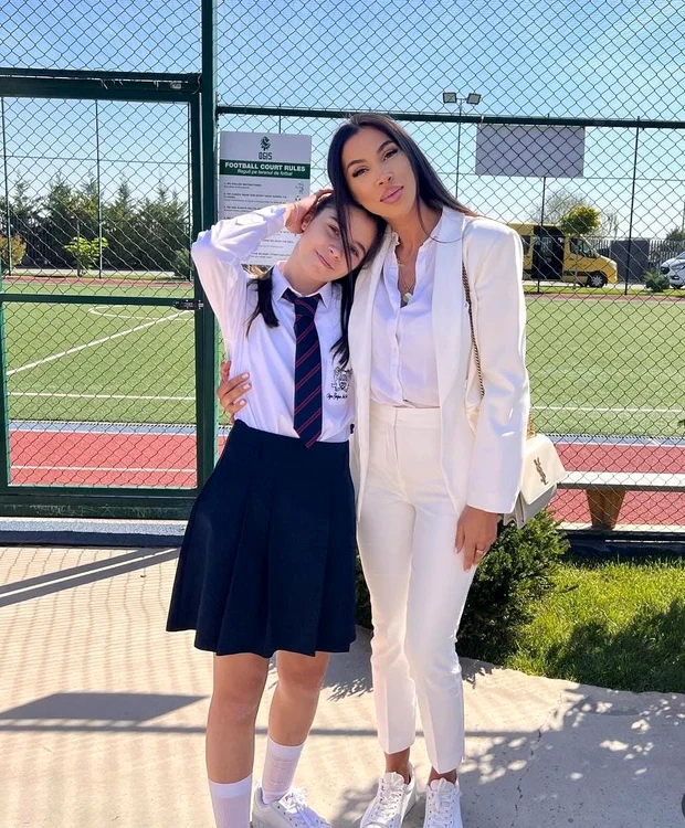 Imaginea postată de Raluca Pastramă / foto: Instagram 