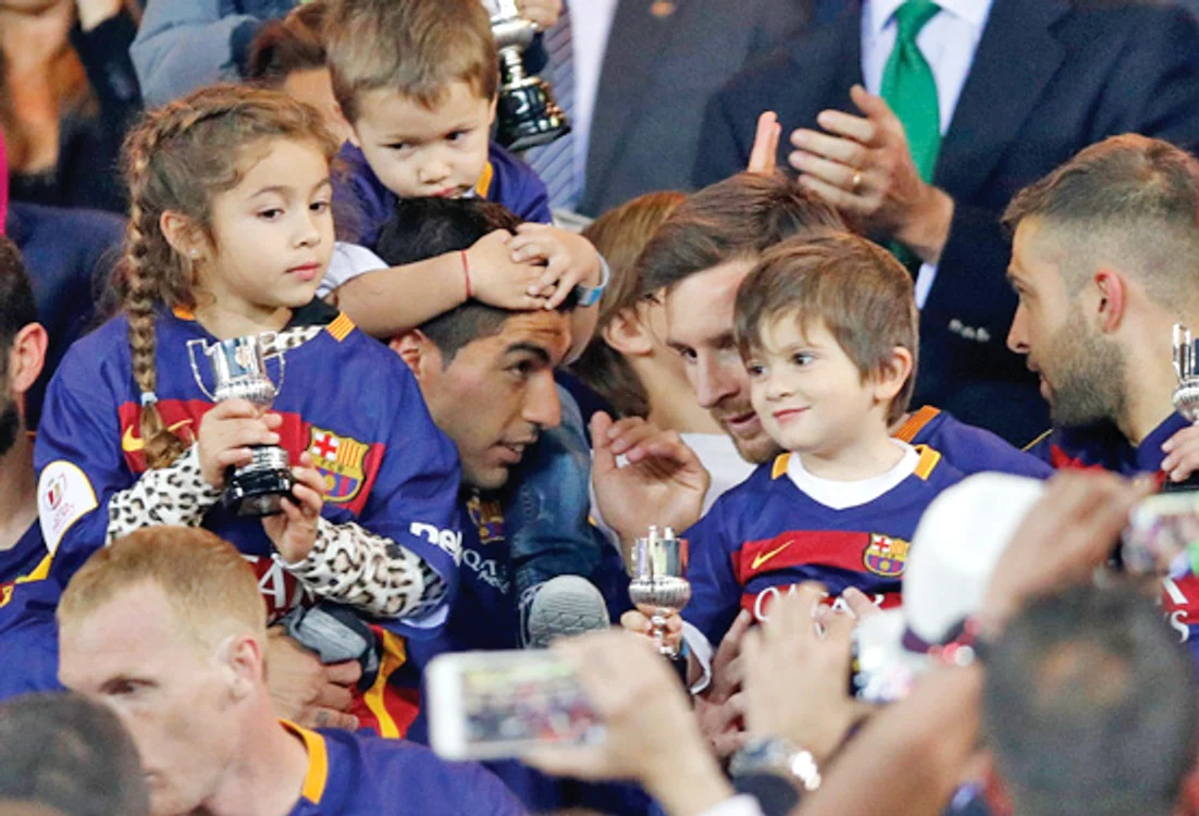 Thiago i-a luat  faţa celebrului  său tată, Messi