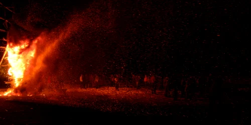 strigarea peste sat foto valeru ciurea jpg