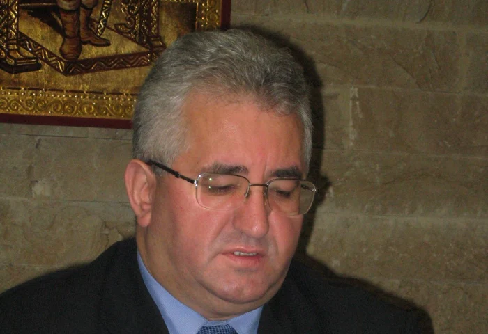 Ion Lungu, primarul PDL din Suceava, susţine candidaţii USL