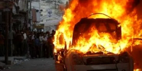 Cel puţin 20 morţi şi 52 de răniţi într-un atentat cu vehicul capcană în Irak