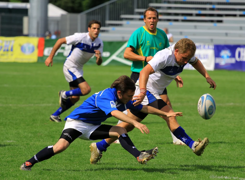 România (m) şi Moldova (f) au câştigat etapa bucureşteană a CE de rugby în 7