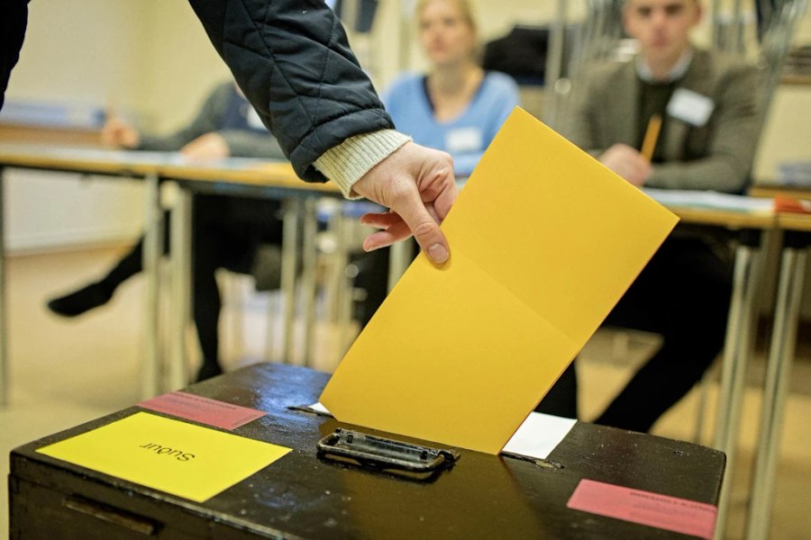Islanda decide dacă revine la masa negocierilor pentru aderarea la UE. Referendumul care poate schimba direcția țării