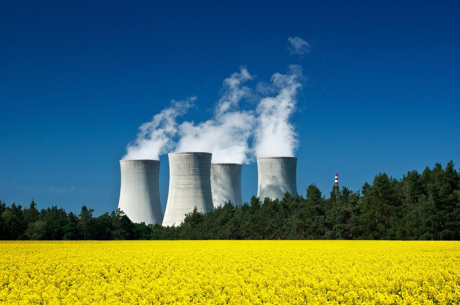Liderii și experții europeni în energie cer relansarea industriei nucleare