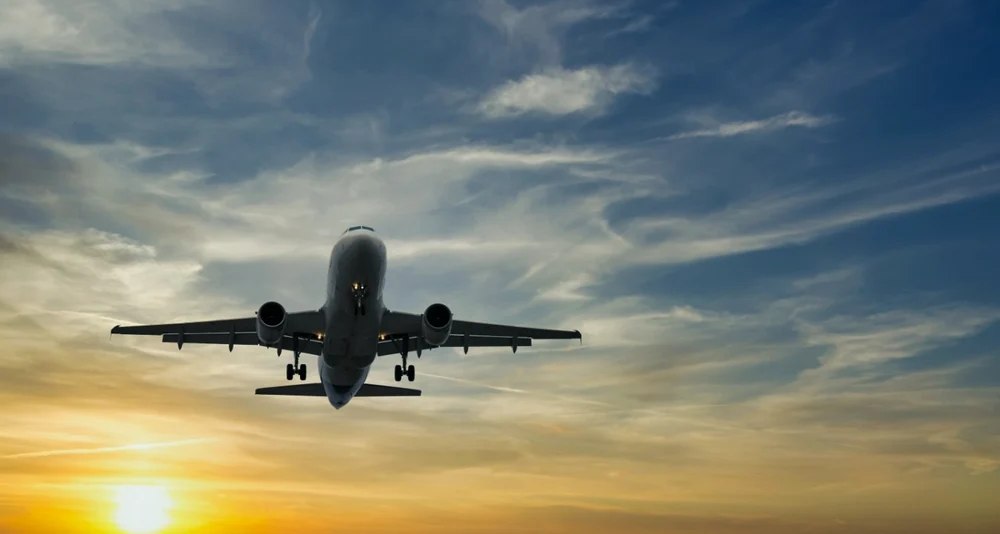Compania aeriană a consiliilor județene se va chema „Liniile Aeriene Române“
