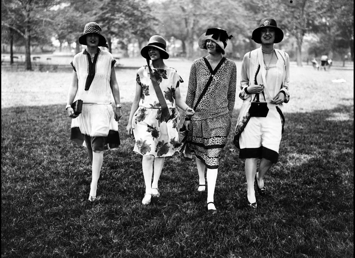 femei flapper style jpg