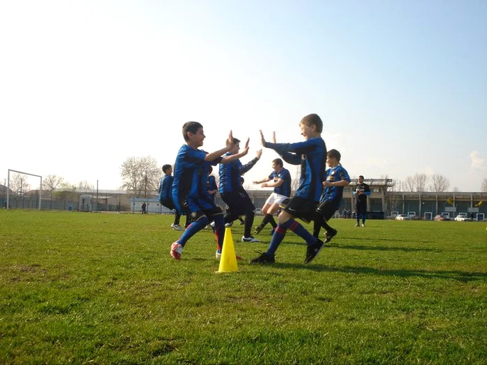 Micii slătineni pot practica cel mai iubit sport în cadru organizat