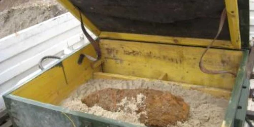 Reşiţa: Pompierii militari au ridicat o bombă de lângă un complex comercial