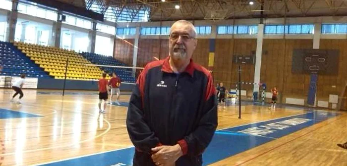 Parcursul bun din tur, liniştea din sânul echipei şi întărirea lotului în pauza competiţională fac din staff-ul tehnic să creadă că CSM-ul poate îndeplini cu brio obiectivul mult visat