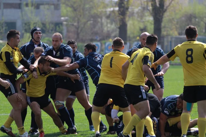 La meciul CSM București - RCM Timișoara s-au produs trei încăierări ale rugbyștilor * Foto: Marian Burlacu