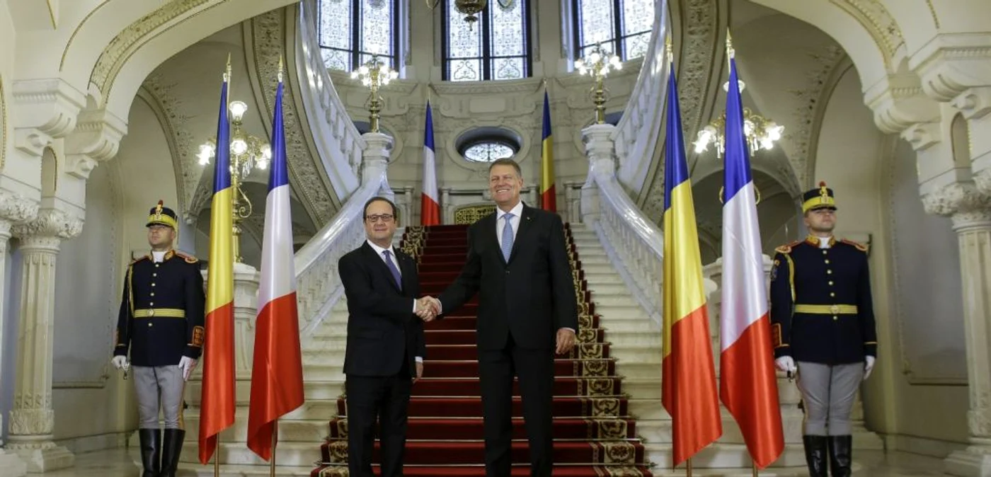 Preşedintele Klaus Iohannis şi omologul său francez Frnacois Hollande FOTO Inquam Photos/Octav Ganea