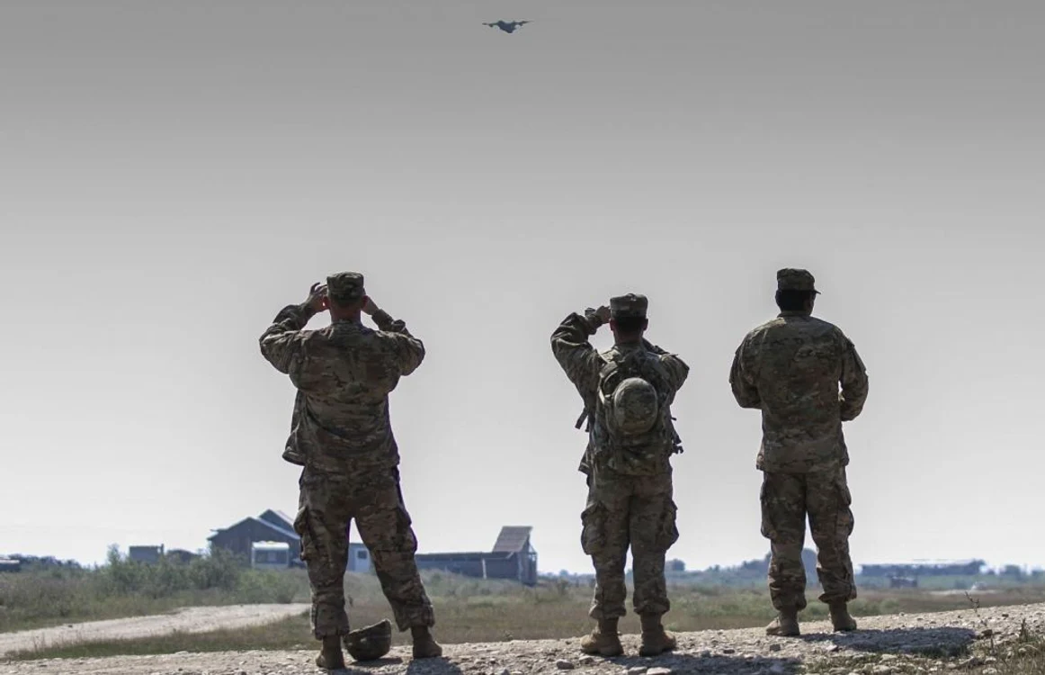 Militarii americani au mai fost de;fp;ura'i ]n exerci'ii la Baza Câmpia Turzii judeţul Cluj FOTO Inquam Photos Octav Ganea