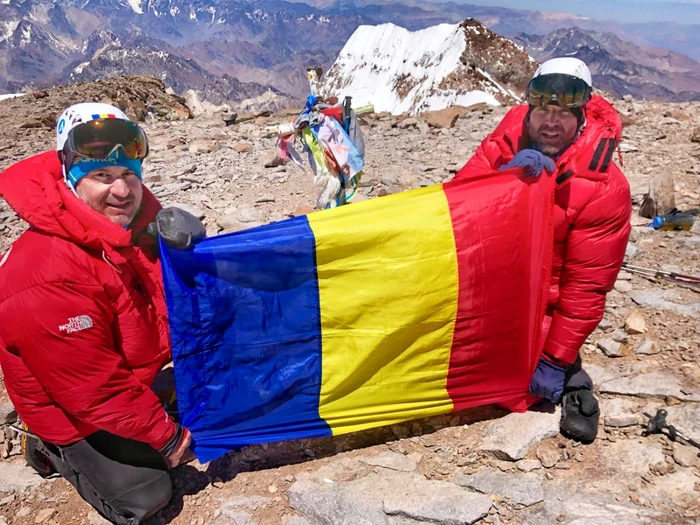 Români pe Aconcagua: Mihai Nenciu şi Nicolae Rotaru din Constanţa Foto MN