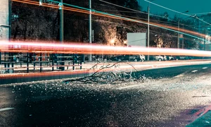 Bucureştiul a fost scena unor imagini incredibile, după fenomenul numit ploaia îngheţată  jpeg