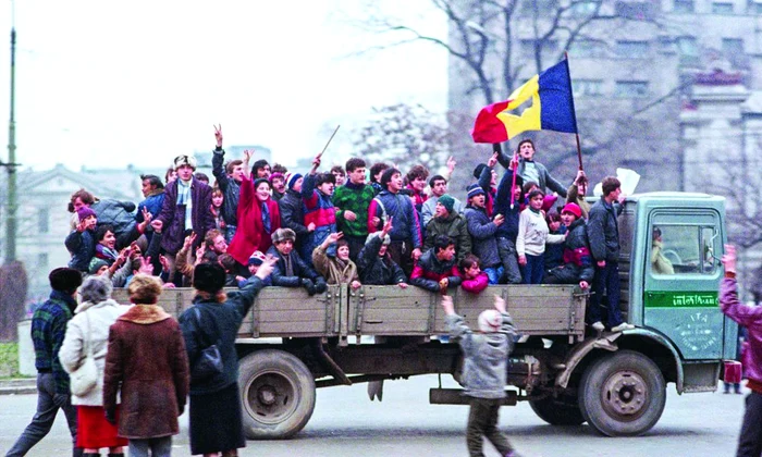22 decembrie 1989, Bucureşti: fuga Ceauşeştilor şi preluarea puterii jpeg