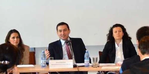 Emilia Gane (dreapta) Foto MAE