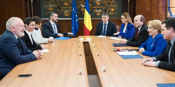 Dancila - Toader - Timmermans FOTO gov.ro