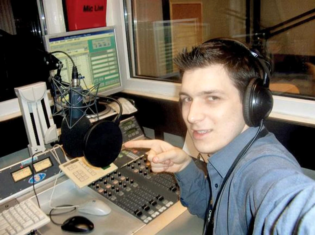 
    DJ Claudiu Roman s-a stins în floarea vârstei  