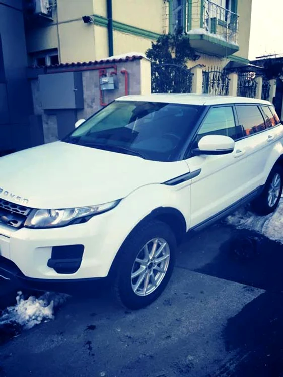 Andreea Tonciu a primit cadou un Range Rover