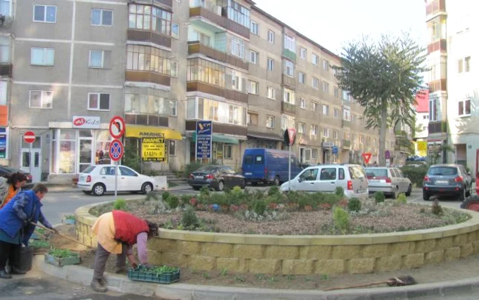 Sens giratoriu Zahana