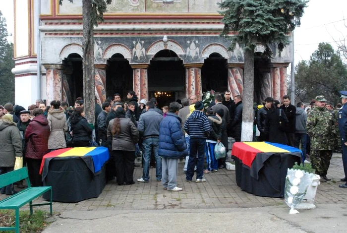 Militarii au fost comemoraţi la biserica Ungureni.