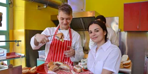 burger american facut la cluj după o reteta romaneasca foto