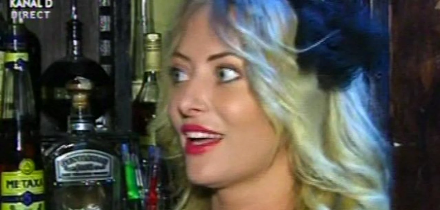 
    Delia Matache  