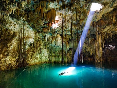 mexico cenote swim 28299 600x450 jpg jpeg