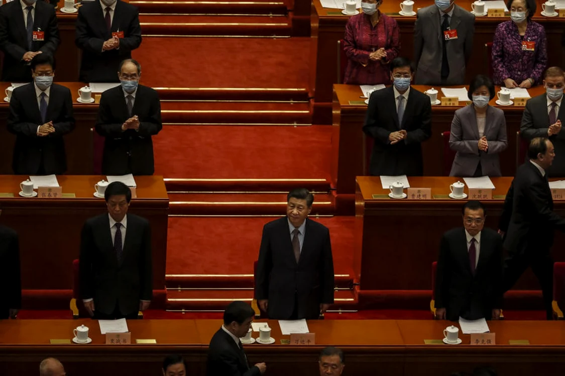 Xi Jinping (în centrul imaginii), la Conferinţa Consultativă Politică a Poporului Chinez FOTO EPA-EFE
