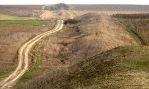 Valul lui Traian de lângă Şiviţa (foto: C. Crângan / Adevărul)
