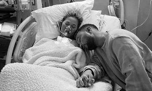 2 chrissy teigen si john legend jpg jpeg