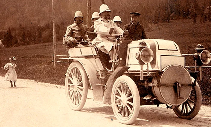 Cum au ajuns mașinile produse de Daimler și Benz să poarte numele Mercedes? jpeg