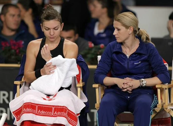 
    Alina Tecşor, alături de Simona Halep  